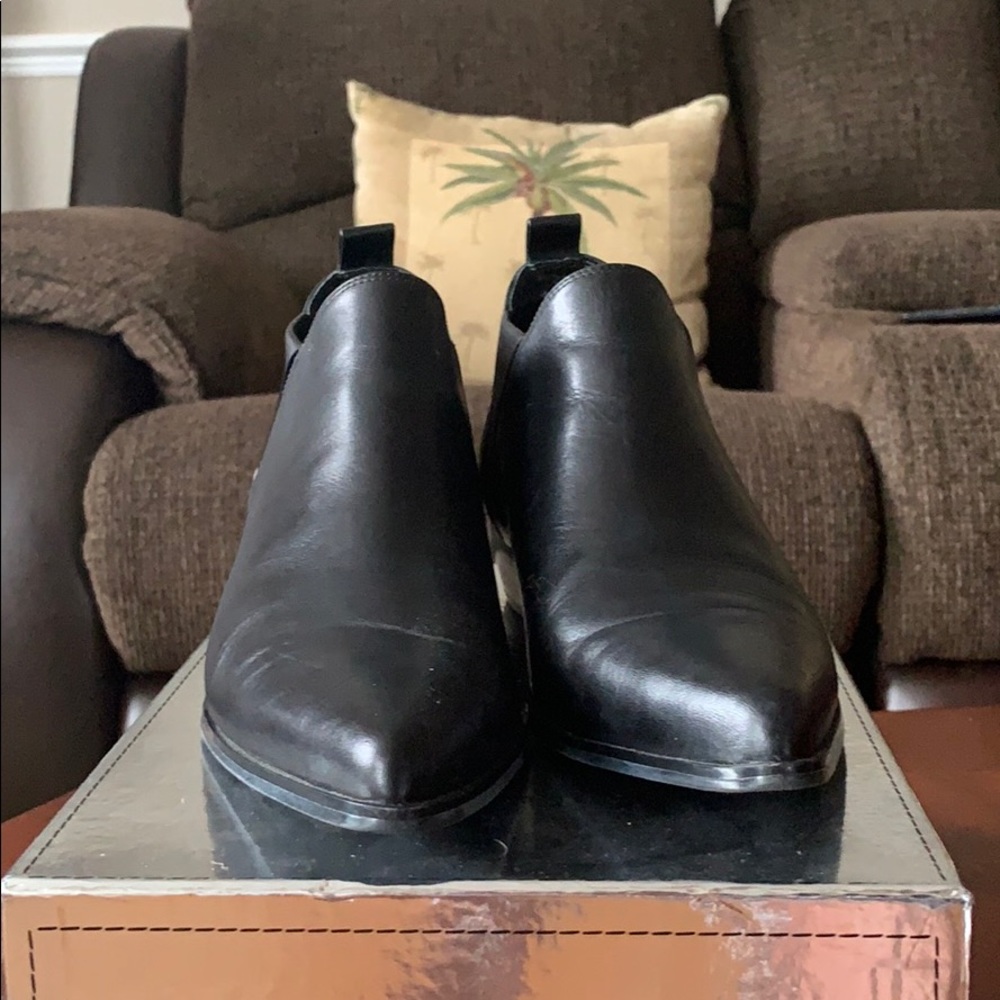 Kendall + Kylie Violet Bootie